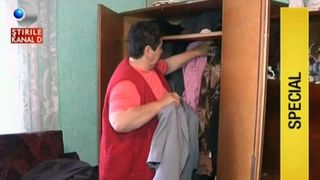 Intr-o localitate din Banat oamenii trebaluiesc de zor. Se pregatesc de vot mai ceva ca de Revelion: "Cum e omul gospodar, asa trebuie sa fie si primarul"