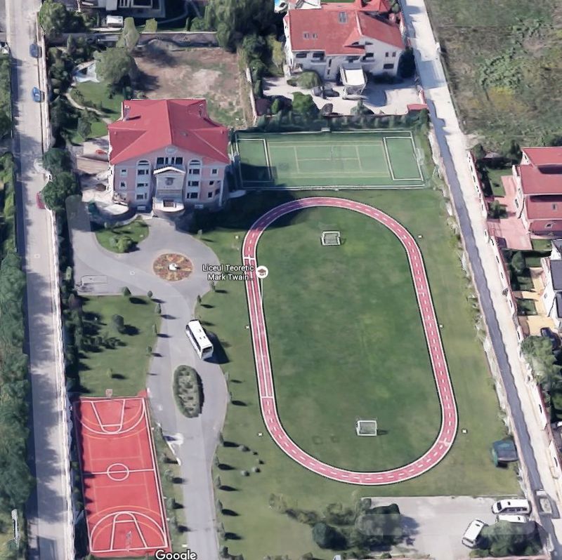 Asa arata casa din Pipera, care-i aduce 237.000 de euro pe an