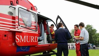 Cei patru medici din avionul SMURD care au murit la datorie au fost decorati post-mortem de presedintele Klaus Iohannis