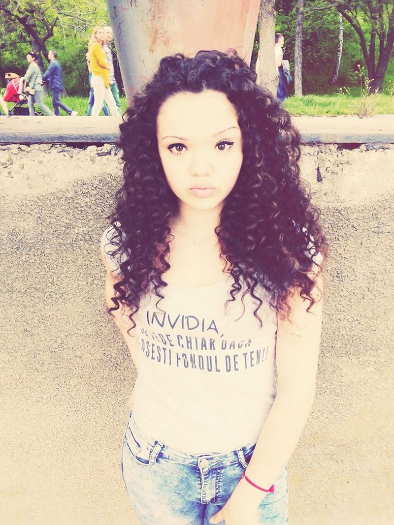 Amanda, acum, la 17 ani