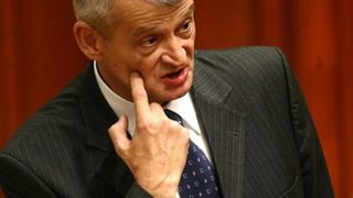 Trei inculpati in dosarul lui Sorin Oprescu au cerut acord de recunoastere a vinovatiei. Cum a reactionat fostul edil al Capitalei