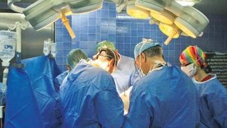 &ldquo;Mainile de aur&rdquo; ale medicinei romanesti, probleme cu justitia! Ce acuzatii li se aduc renumitilor doctori