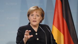 Angela Merkel este partenera partidului lui Schlagbauer