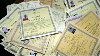 Veste buna pentru absolventii de liceu! Pot cere indemnizatie de somaj daca isi cauta loc de munca!