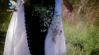 Povestea fantomei care nu isi gaseste linistea! Mireasa din Radovan se razbuna acum pe cei vii, dupa lasarea intunericului. Legenda are insa si un sambure de adevar