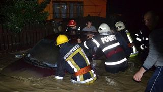 Ploaia a facut ravagii in zona nordica a Moldovei! Judetul Suceava sub ape!