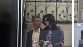 Judecatoarea spagara din "dosarul transferurilor" a divortat in secret! Geanina Terceanu era casatorita cu un judecator si a luat mita 220000 de euro de la capii fotbalului romanesc