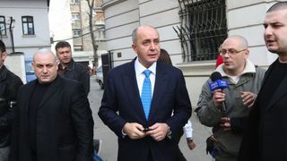 Miliardarul Puiu Popoviciu, condamnat la 9 ani de inchisoare cu executare