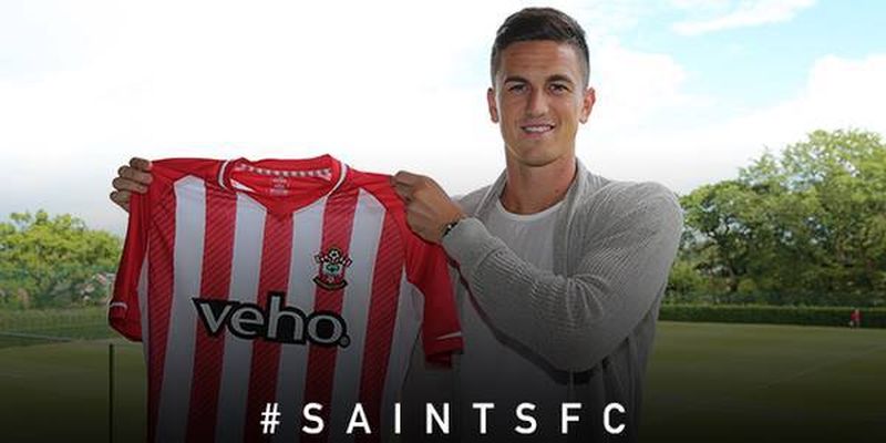 Florin Gardos are doua sezoane la Southampton, in care a fost mai mult accidentat