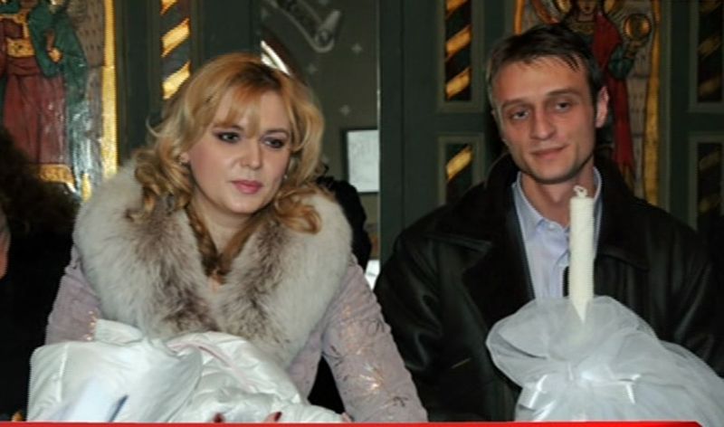 Anastase si Farca, emotionati, la un botez