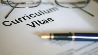 Nu iti place sa lucrezi cu oamenii? Atunci fereste-te de aceste joburi