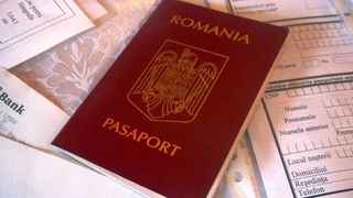 Taxele pentru pasaport, permis de conducere sau certificat de inmatriculare poti fi platite si prin internet banking