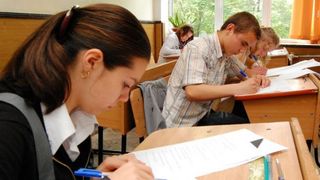 Haos in Ministerul Educatiei. In 2013, Enigma Otiliei a fost considerat roman psihologic, acum, in 2016, nu. Dovada care i-ar putea ajuta pe elevii de anul asta sa obtina puncte la subiectul III