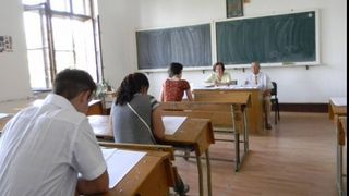 Cu cat sunt platiti profesorii care fac parte din comisiile de BAC! Sumele pot ajunge si pana la 1.000 de lei pentru o persoana