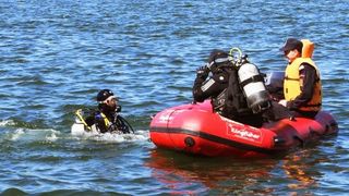 Posibila mina marina in canalul Sulina. Traficul maritim este inchis