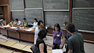 Facultatile cu cele mai bune sanse de angajare. Cum obtii salariu de 4.000 lei pe luna in primul an dupa absolvire