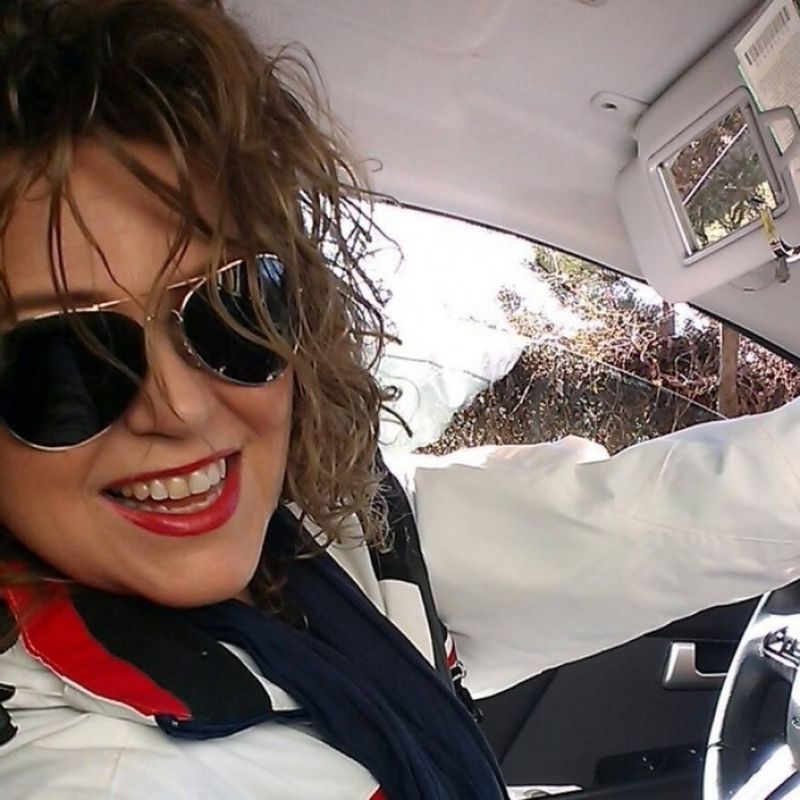 Ea este prima sotie a lui Daniel Zamfir