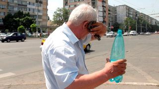 Vreme caniculara in perioada urmatoare. Temperaturile vor depasi 38 de grade