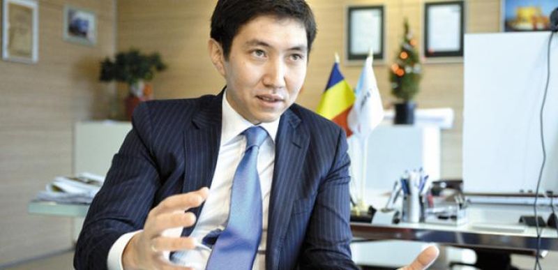 Azamat Zhangulov, senior vicepresedinte al KMG International