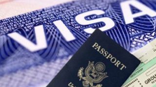 Canadienii beneficiaza in continuare de libera circulatie in UE, desi mentin vizele pentru romani si bulgari