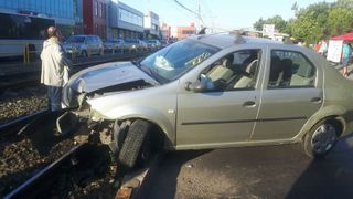 Blocaj pe linia 41 din Capitala din cauza unui accident rutier. Traficul a fost blocat timp de o ora