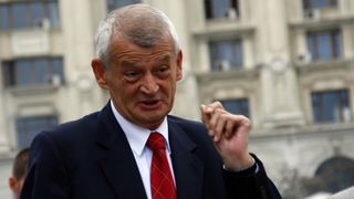 Cum au mers afacerile din domeniul medical ale lui Sorin Oprescu dupa arestarea acestuia! Cifrele au scazut fata de 2014