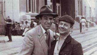 Mitica Popescu (stanga) era student cand a fost arestat de Securitate