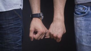 Căsătoria &icirc;ntre homosexuali şi consfinţirea prin Constituţie a formulei &rdquo;soţ-soţie&rdquo;, discutate miercuri la CCR