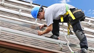 Vrei un loc de munca cu un salariu de peste 3.000 de euro? Norvegia ofera astfel de lucruri pentru romani! Vezi cum te poti angaja