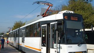 RATB a facut clasamentul liniilor pe care se circula fara bilet! Peste 50.000 de bucuresteni au fost amendati, cei mai multi pe tramvaiul 41!