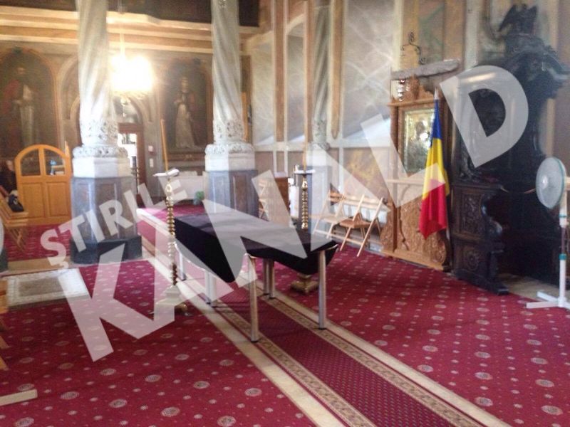 Sicriul cu trupul lui Radu Beligan va fi asezat langa icoana facatoare de minuni