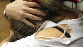 O tanara din Sibiu a fost batuta cu bestialitate si violata. Anchetatorii cauta un barbat in varsta de 40-50 de ani