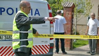 Crima in centrul Bacaului, ziua in amiaza mare. De 2 minute a avut nevoie un politist pentru a-l convinge pe criminal sa recunoasca totul. Ce s-a intamplat