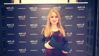 Tanara care face cunoscuta Romania peste tot in lume. Povestea impresionanta a fetei cu naiul de la UNTOLD