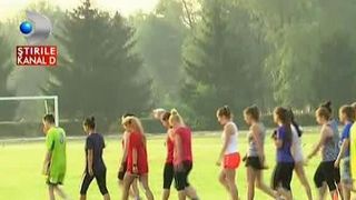 Probele sportive de la Academia de Politie le-a pus la grea incercare pe tinere. Multe s-au prabusit chiar inainte de linia de sosire