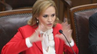 Reactia Gabrielei Firea, primarul general al Bucurestiului, dupa ce conducerea RADET a demisionat: "Foarte bine. Luau salarii prea mari!"