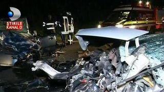 O decizie gresita l-a dus chiar in bratele mortii. Un tanar si-a pierdut viata din cauza vitezei si a fost la un pas sa distruga o alta familie