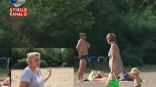 Plaja Dunarea din Galati a fost redeschisa, dar bazinele sunt goale: "Ne bucuram ca avem unde sa venim. Nu arata bine, dar pentru doi lei..."