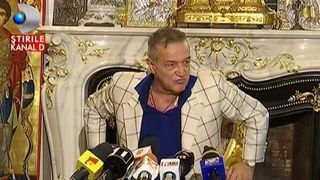 Gigi Becali a rabufnit: "Nu pot sa dorm de nervi". Patronul Stelei este foarte suparat: "Urla sufletul in mine"