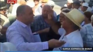 Jihadul pensionarilor s-a pogorat peste noul primar din Reşiţa din cauza ca le-a taiat biletele gratuite de autobuz.