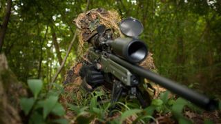 Cel mai bun lunetist din lume este rusul Vladislav Uza, care a castigat un concurs de profil din Kazahstan