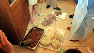 Mancare cu mucegai la cele mai de fita restaurante din Mamaia. Ce au putut sa gaseasca inspectorii ANPC