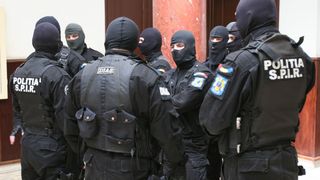 Perchezitii in 11 judete, intr-un dosar de evaziune fiscala si spalare de bani