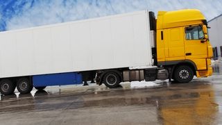 Transportatorii rutieri intra &icirc;n greva japoneza. Ce au de gand sa faca