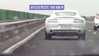 Un Maserati trece cu 190km/h pe langa o masina neinscriptionata a Politiei. Ce au surprins pe Autostrada Soarelui agentii de la Rutiera