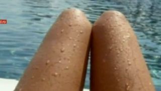 Pozele din vacanta, postate pe Facebook, ii streseaza si ii enerveaza pe prietenii vurtuali. De ce isi pun romanii selfie-uri de la rasarit