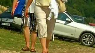Reguli de bun simt atunci cand plecati intr-o drumetie: Slapii si sandalele nu au ce cauta in rucsacul dumneavoastra