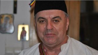 Poezia unui "taran" din Ardeal care a devenit virala pe internet: "Ne-aţi despuiat şi ne-aţi v&acirc;ndut către streini, iar Ţara noastră-aţi confiscat şi ne trataţi ca şi pe c&acirc;ini"