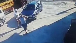 Au facut pana si s-au dus la vulcanizare. Ce au surprins camerele de luat vederi dupa ce au plecat este de necrezut