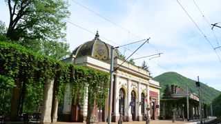 Strainii au decis: Romania adaposteste cea mai "romantica" gara din Europa! Vezi in ce localitate se afla si cat de frumos arata!